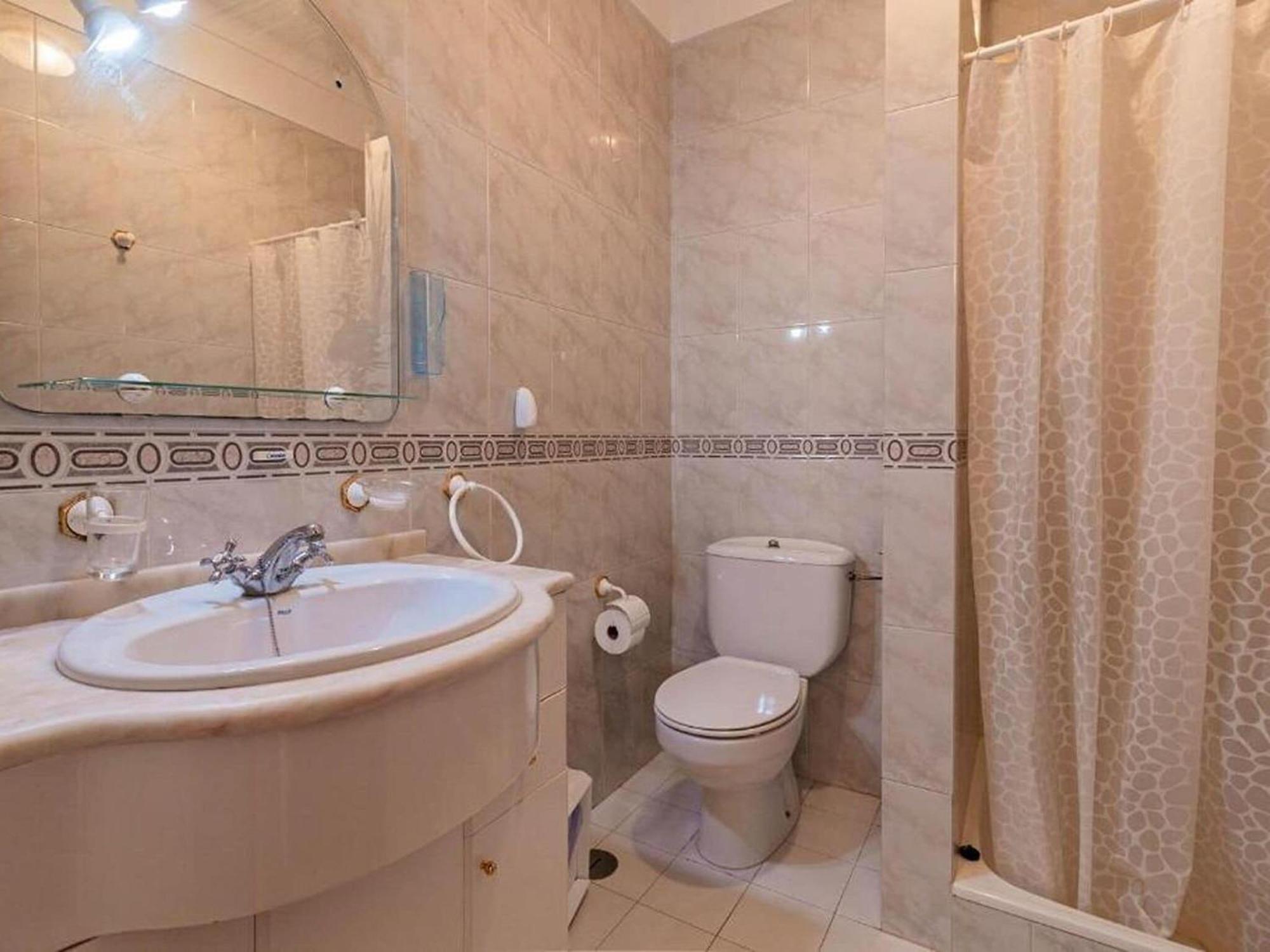 Appartement Modern In With Sea Views